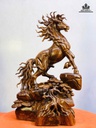 Tượng Ngựa Phong Thủy (Nhất Mã Phi Thiên) Gỗ Cẩm Cao 64 Ngang 40 Sâu 29 (cm)