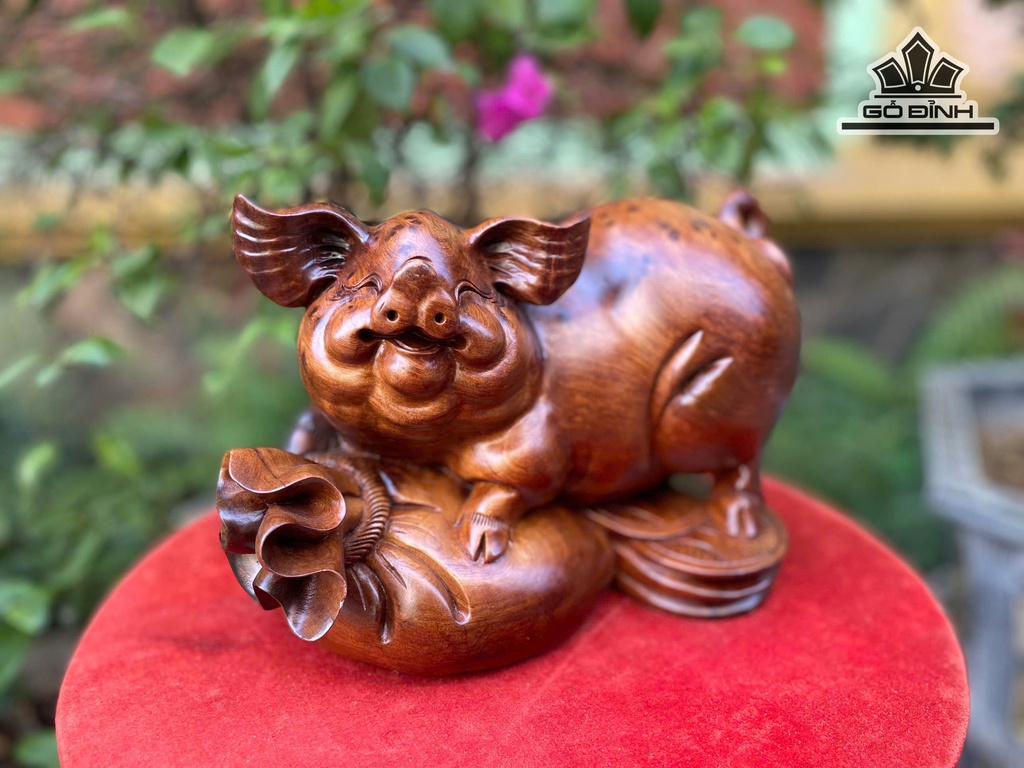 Tượng Heo Gỗ Nu Ngọc Am Cao 20 Ngang 28 Sâu 18 (cm)