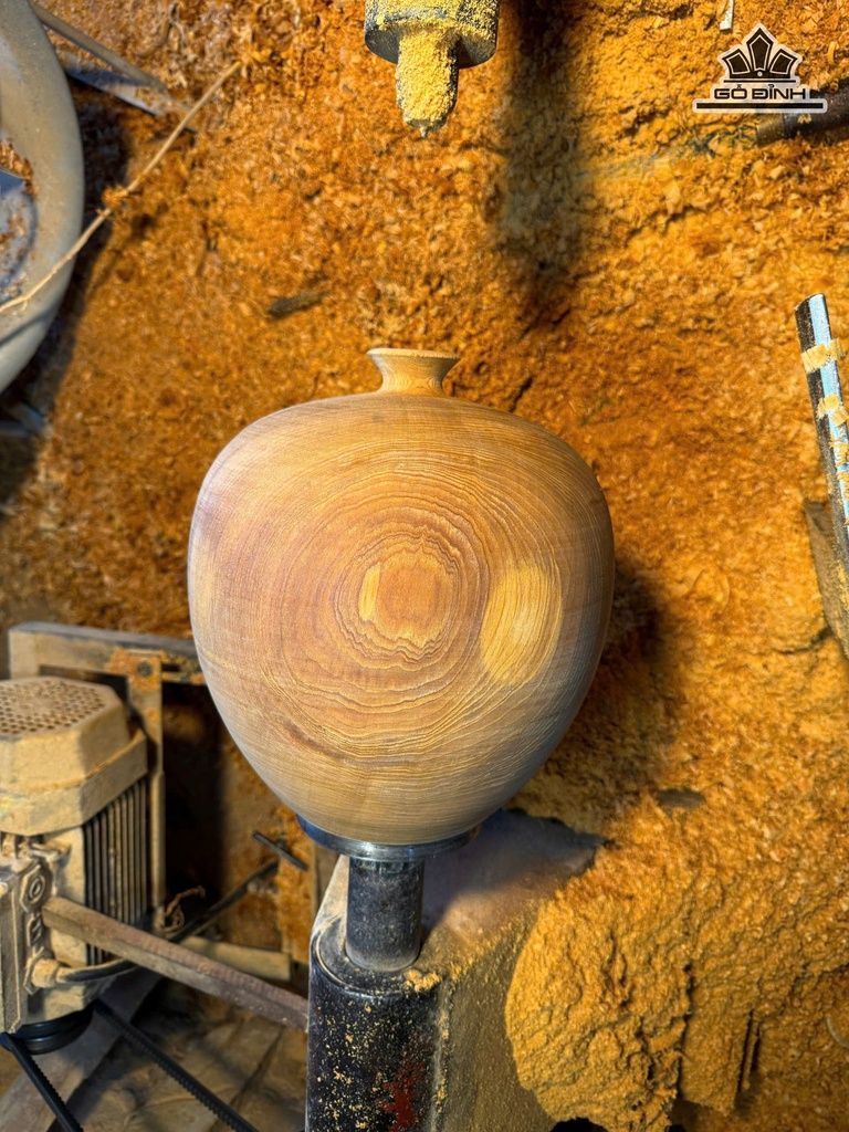 Phú Quý Gỗ Ngọc Am Cao 26,8 Đường Kính 25 (cm)