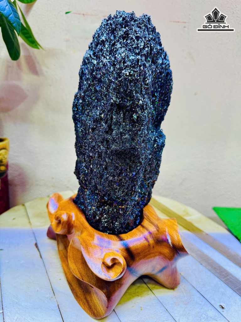 Tác Phẩm Đá Nham Thạch Cao 15 Ngang 20 (cm) - 3,7kg