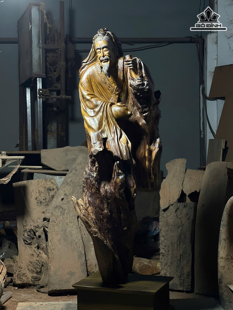 Tượng Thần Trà Gỗ Bách Xanh Cao 108 Ngang 34 Sâu 35 (cm)