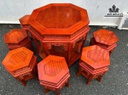 Bộ Đôn Lục Lăng 7 Món Gỗ Gụ - Bàn Cao 70 Mặt Bàn Rộng 81 - Ghế Cao 43 - Đường Kính Mặt Ghế Rộng 36 (cm)
