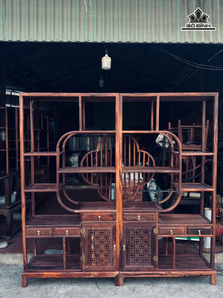 Tủ Bày Đồ Gỗ Cẩm Việt Cao 200 Ngang 200 Sâu 30 (cm)