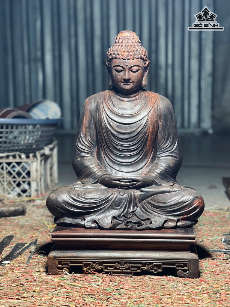 Tác Phẩm Phật Thích Ca Gỗ Trắc Cao 37 Ngang 29 Sâu 19 - Kỷ 25x25x7