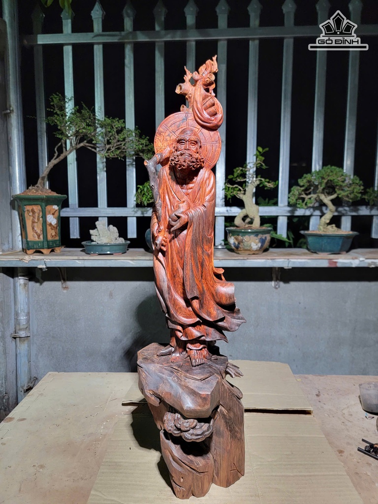 Tượng Đạt Ma Khất Thực Gỗ Trắc Cao 71 Ngang 20 Sâu 20 (cm)