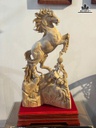 Tượng Ngựa Phong Thủy Gỗ Ngọc Am Cao 58 Ngang 30 Sâu 19 (cm)