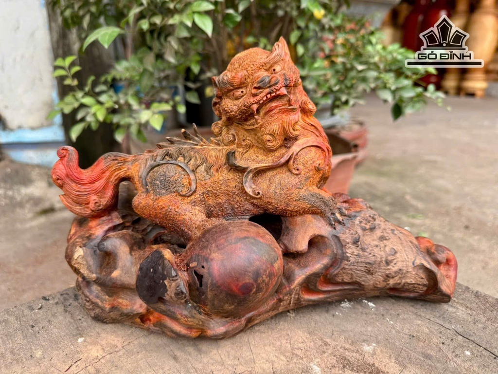 Tượng Nghê Gỗ Nu Trắc Cao 18 Ngang 31 Sâu 16 (cm)