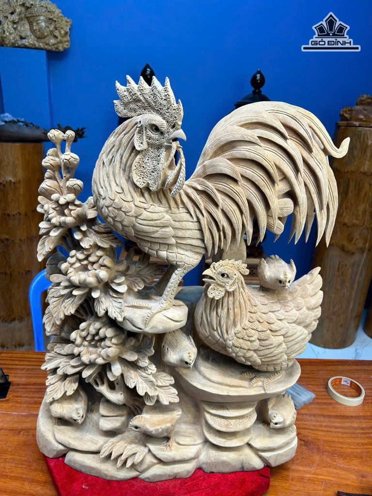 Tượng Gia Đình Gà Gỗ Ngọc Am Cao 68 Ngang 52 Sâu 22 (cm)