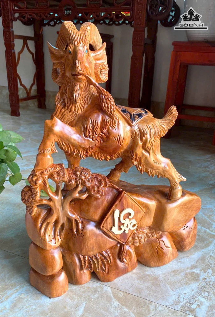 Tượng Dê Phong Thủy Gỗ Ngọc Am Cao 52 Ngang 41 Sâu 158 (cm) - 8kg