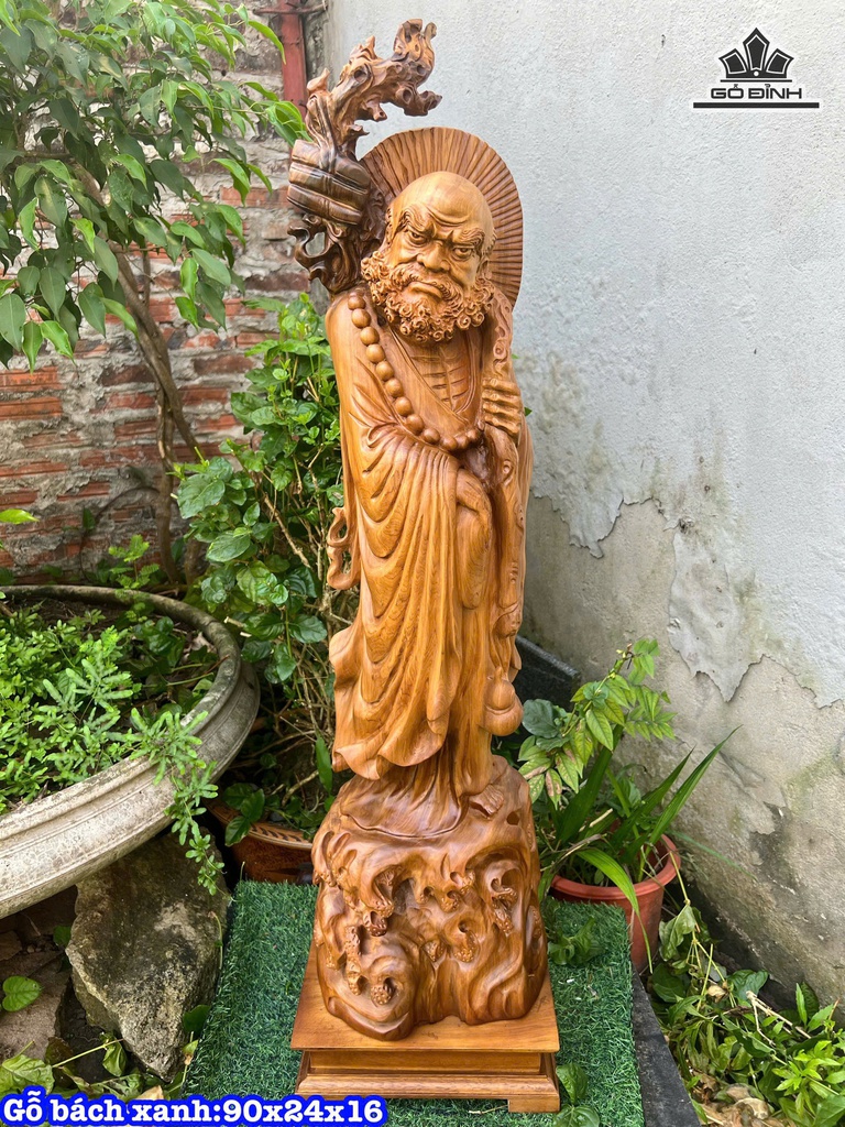 Tượng Đạt Ma Sư Tổ Gỗ Bách Xanh Cao 90 Ngang 24 Sâu 16 (cm)