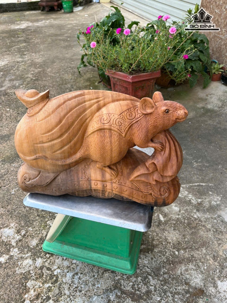 Tượng Chuột Phong Thủy Gỗ Ngọc Am Cao 25 Ngang 41 Sâu 15 (cm)