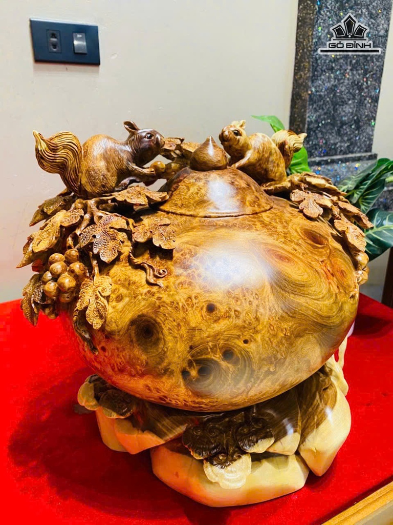 Chum Phú Quý Gỗ Nu Hương Cao 36 Ngang 40 Sâu 33 (cm)