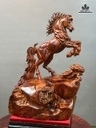 Tượng Ngựa Phong Thủy (Nhất Mã Phi Thiên) Gỗ Cẩm Cao 60 Ngang 40 Sâu 30 (cm)