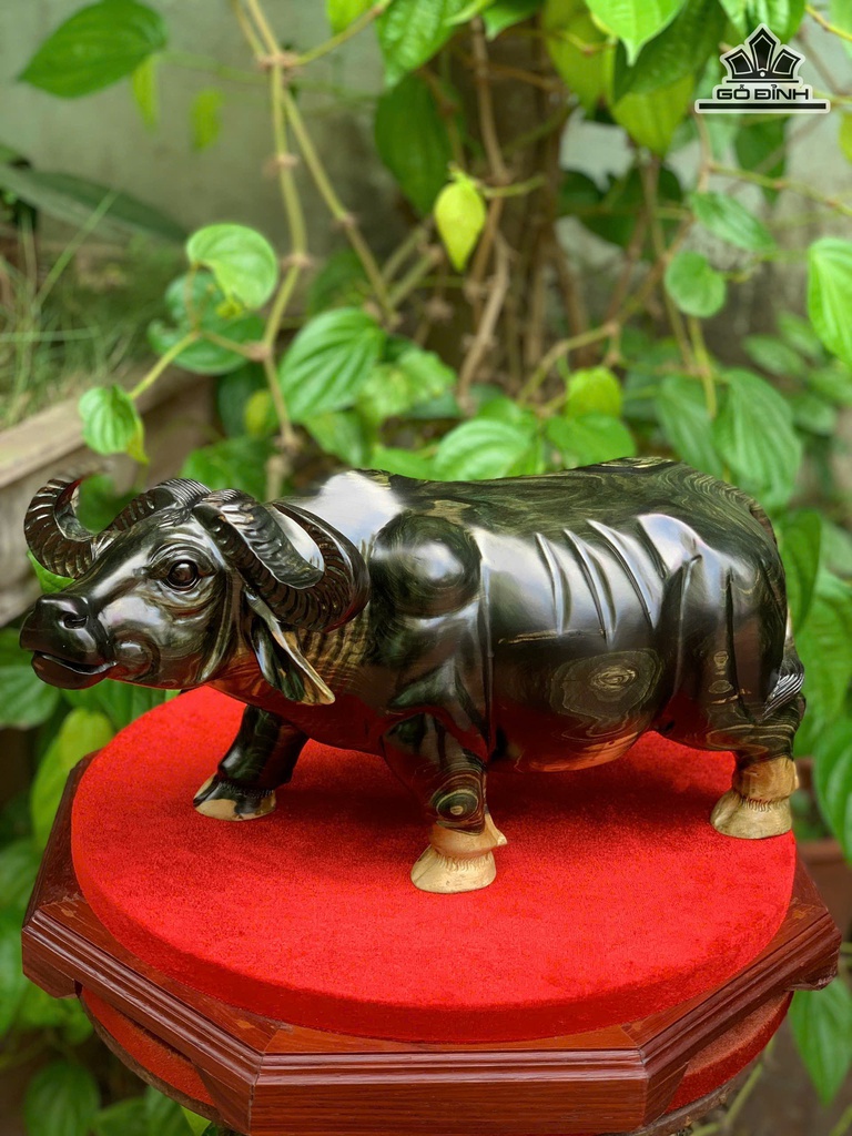Tượng Trâu Gỗ Mun Hoa Cao 20 Ngang 42 Sâu 17 (cm)