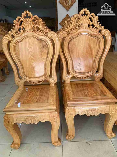 Ghế Louis Gỗ Pơ Mu  Rộng 45 sâu 60 cao 127 (cm)