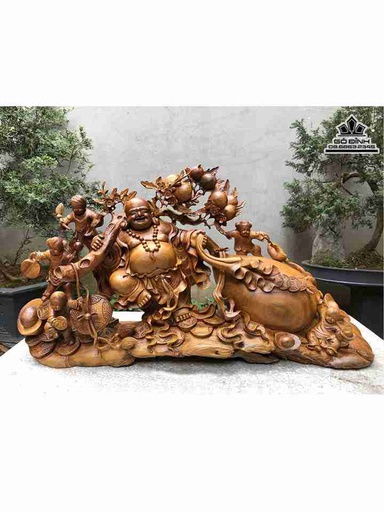 Tượng Phật Di Lặc Kéo Bao Tiền Gỗ Xá Xị (Gù Hương)  Cao 56 Ngang 102 Sâu 21 (cm)