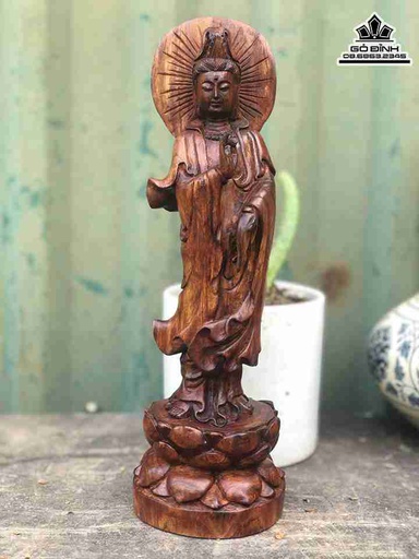 Tượng Phật Bà Quan Âm Gỗ Sưa  Cao 29 Ngang 9 Sâu 8 (cm)