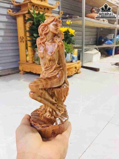 Tượng Nàng Thơ Gỗ Huyết Long  Cao 20 (cm)