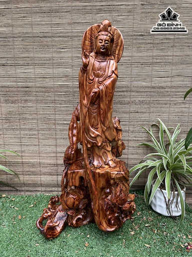 Tượng Phật Quan Âm Gỗ Sưa Cao 44 Ngang 21 Sâu 20 (cm)