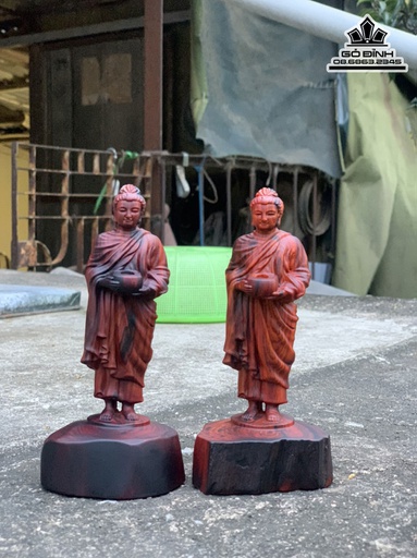 Tượng Phật Thích Ca Gỗ Trắc Cao 15 (cm)