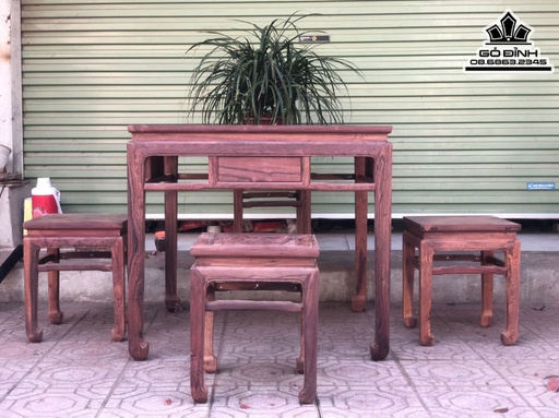 Bộ Bàn Ghế Gỗ Cẩm Việt Bàn Cao 80 Mặt 88 Ghế Cao 45 Mặt 36 (cm)