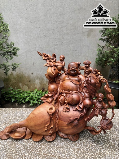 Tượng Di Lặc Tam Phúc Gỗ Xá Xị Cao 54 Ngang 70 Sâu 30 (cm)