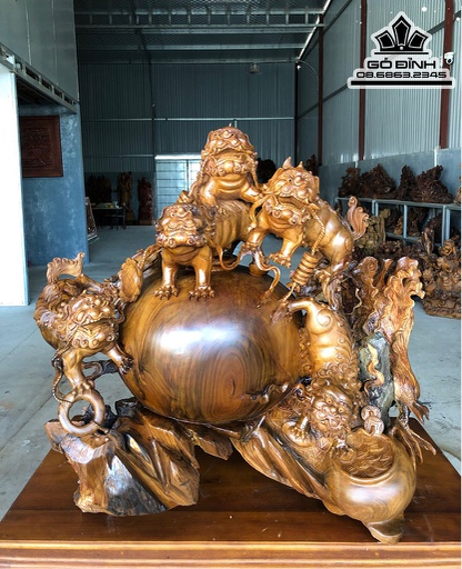 Tượng Tam Nghê Gỗ Bách Xanh Cao 100 Ngang 105 Sâu 76 (cm)