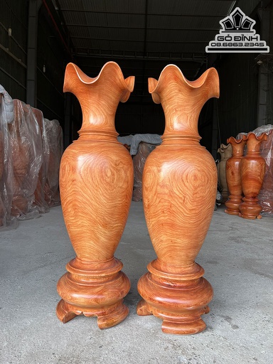 Cặp Lục Bình Gỗ Hương Cao 127 Đường Kính 40.5 (cm)