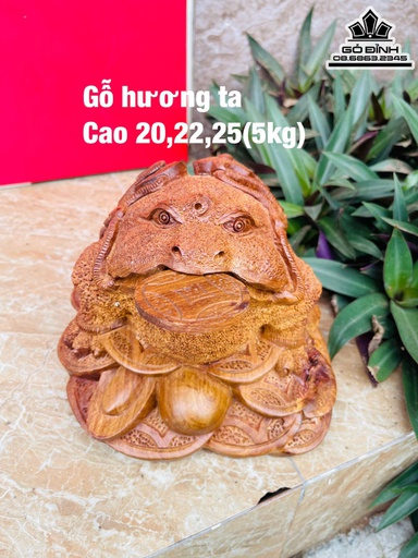 Tượng Cóc Ngậm Tiền Gỗ Hương Cao 20 Ngang 22 Sâu 25 (cm)