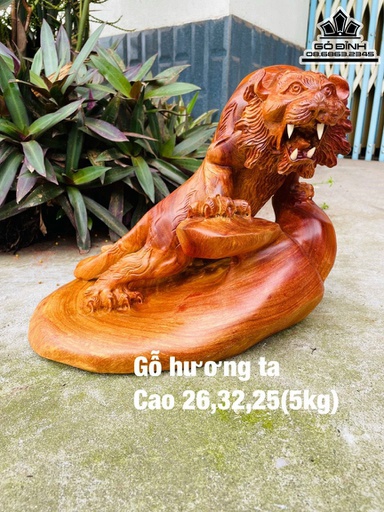 Tượng Hổ Phong Thủy Gỗ Hương Cao 26 Ngang 32 Sâu 25 (cm)