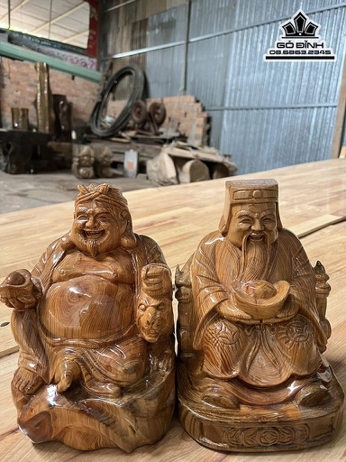 Tượng Thần Tài Thổ Địa Gỗ Thủy Tùng Cao 23 Ngang 17 (cm) - HĐL