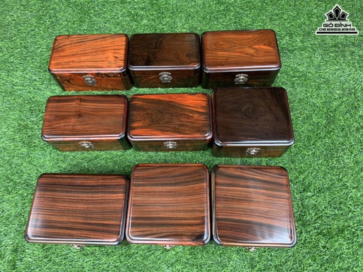 Hộp Đựng Gỗ Trắc Dài 20,5 Rộng 13 (cm)
