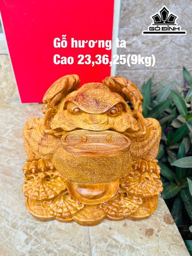 Tượng Cóc Ngậm Tiền Gỗ Hương Cao 23 Ngang 36 Sâu 25 (cm)