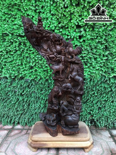 Tác Phẩm 12 Con Giáp Gỗ Trắc Cao 76 Ngang 32 Sâu 20 (cm)