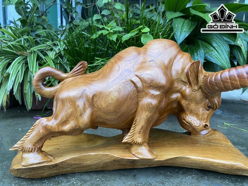 Tượng Bò Tót Gỗ Hương Cao 27 Ngang 48 Sâu 20 (cm)
