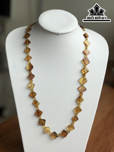 Vòng Dây Chuyền Đá Hổ Phách