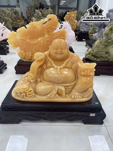 Tác Phẩm Phật Di Lặc Đá Ngọc Hoàng Cao 63 Ngang 25 Sâu 45 (cm)