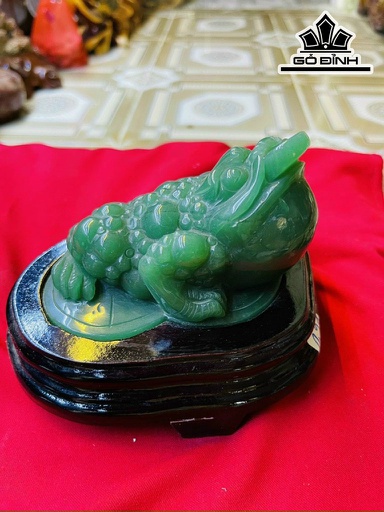 Tác Phẩm Cụ Cóc Tài Lộc Đá Thạch Anh Xanh Cao 12 Ngang 11 Sâu 9 (cm) 0,9kg