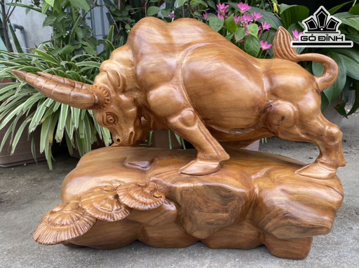 Tượng Bò Tót Gỗ Ngọc Am Cao 38 Ngang 50 Sâu 26 (cm)