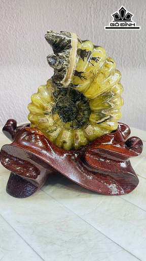 Tác Phẩm Ốc Anh Vũ Hóa Ngọc Cao 17 Ngang 11 (cm) 1,1kg