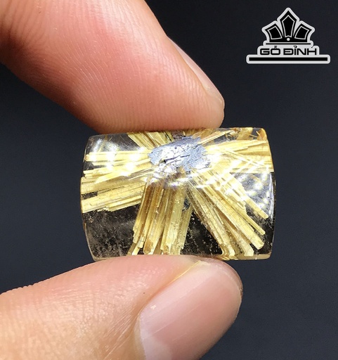 Mặt Dây Chuyền Đá Thạch Anh Tóc Vàng Cao 20,5 Ngang 13,8 Sâu 5,6 (mm) 3,3gr