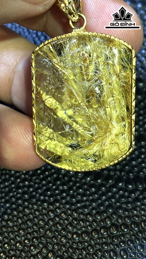 Mặt Dây Chuyền Đá Thạch Anh Tóc Vàng Cao 33 Ngang 24 Sâu 8,6 (mm) 13,6gr
