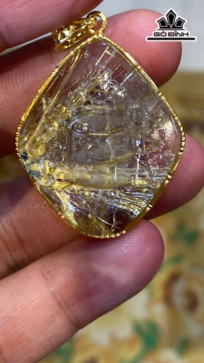 Mặt Dây Chuyền Đá Thạch Anh Tóc Vàng Cao 36,8 Ngang 31,3 Sâu 9 (mm) 16gr