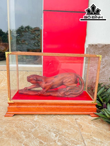 Tượng Báo Săn Mồi Gỗ Sưa Ngang 39 Cao 13 Sâu 10 (cm)