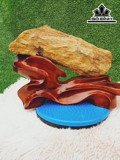 Tác Phẩm Gỗ Hóa Ngọc Cao 31 Đường Kính 9 (cm) 4,5kg