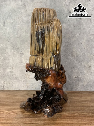 Tác Phẩm Gỗ Hóa Thạch Cao 54 Ngang 27 (cm) 8kg
