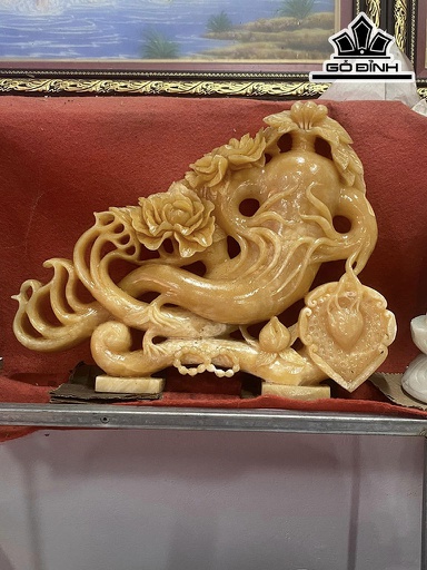 Tác Phẩm Nhân Sâm Mẫu Đơn Đá Ngọc Hoàng Long Cao 46 Ngang 58 (cm) 20kg