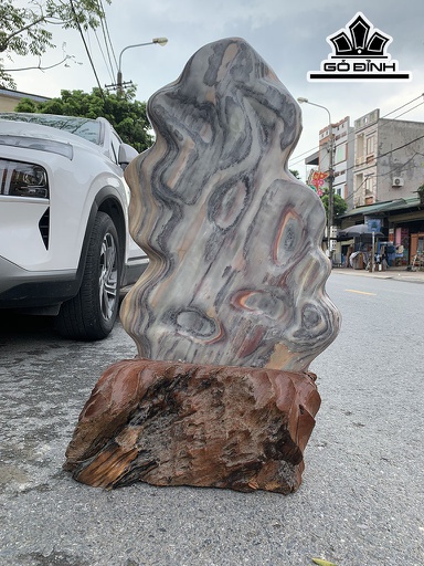 Cây Đá Cảnh Serpentine Ngũ Sắc Cao 93 Rộng 50 Dày 39 (cm) 70kg