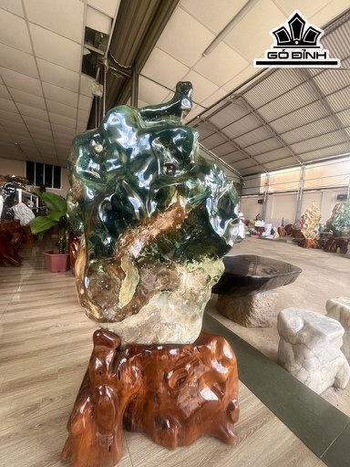 Tác Phẩm Đá Canxedon Cao 135 Ngang 60 (cm) 155kg