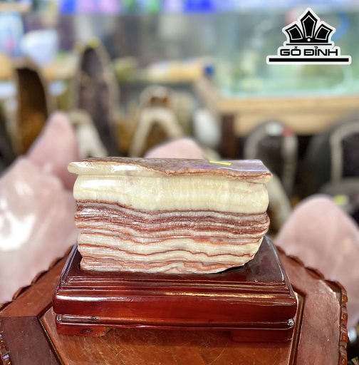 Tác Phẩm Đá Thịt heo (Canxit) Cao 15 Ngang 17 (cm) 3,75kg